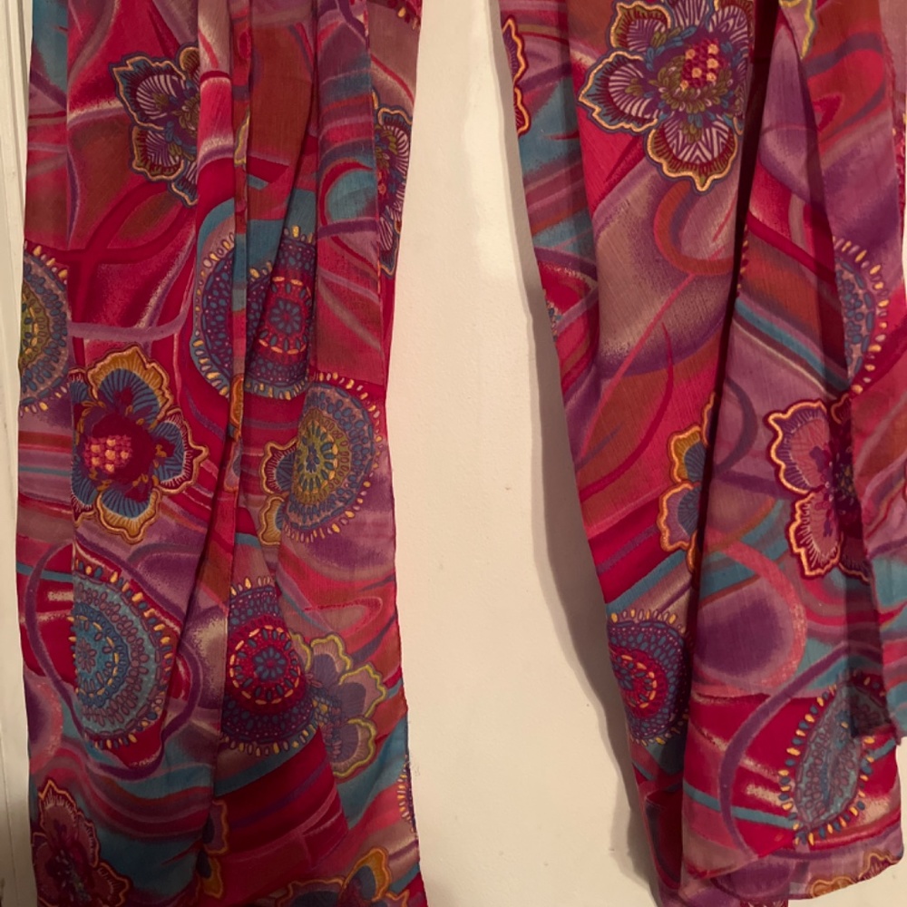 Scarf - Picture 2 of 2